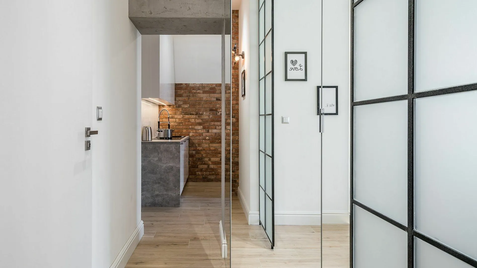 Rentplanet - Apartamenty Stare Miasto Wrocław 0*,  Lengyelország