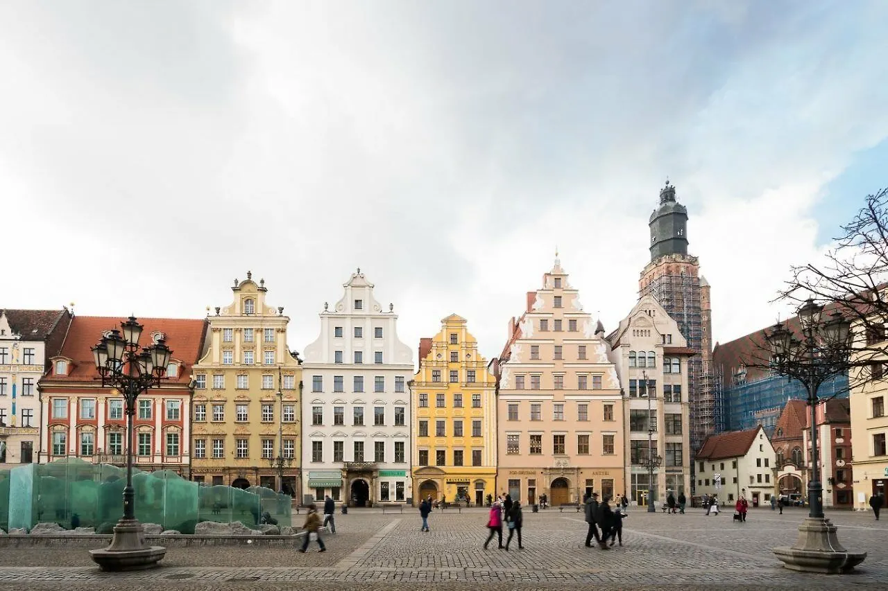 Rentplanet - Apartamenty Stare Miasto Wrocław Apartman